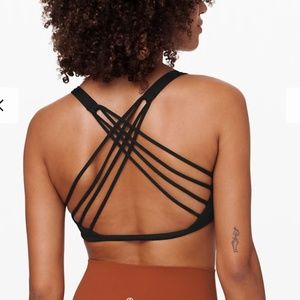 Lululemon Free To Be Bra (Wild) - Size 4